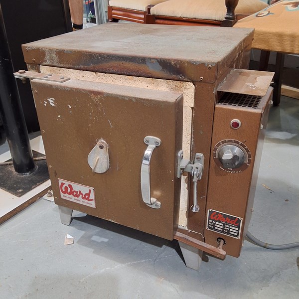 Lot 339 - HOBBY KILN