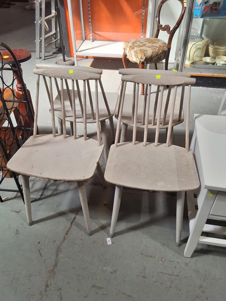 Lot 366 - DINING CHAIRS