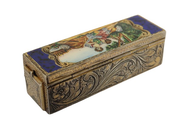 Lot 74 - LADIES LIPSTICK WITH MIRROR