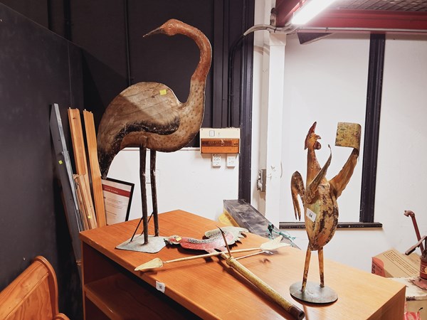 Lot 84 - BIRD FIGURES